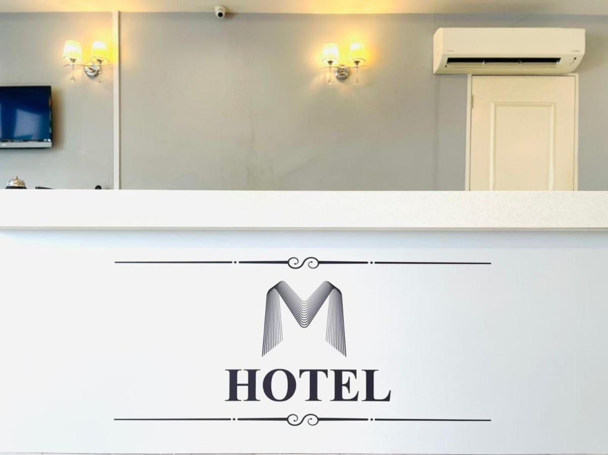 M Hotel Johor Bahru Esterno foto
