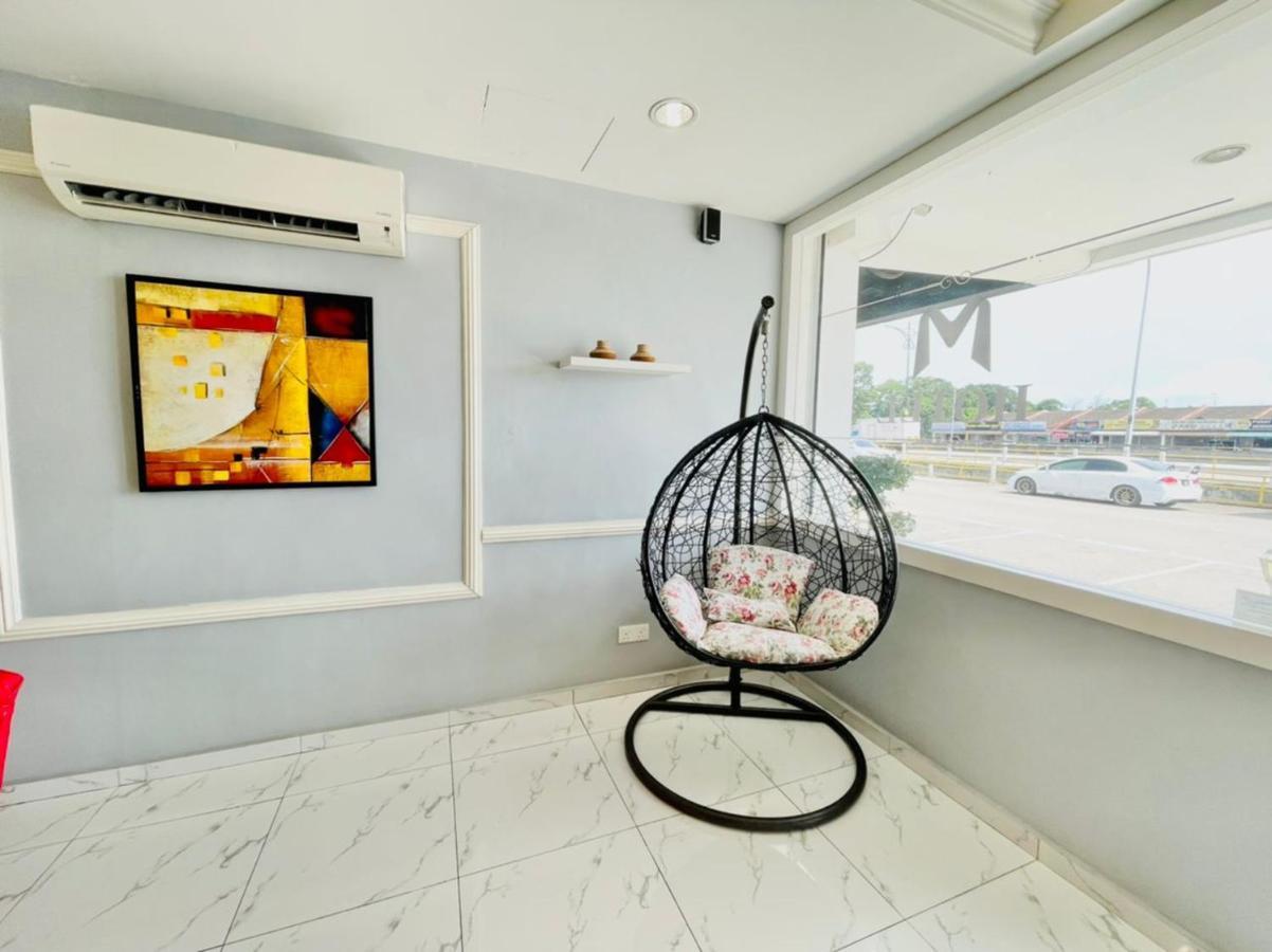 M Hotel Johor Bahru Esterno foto