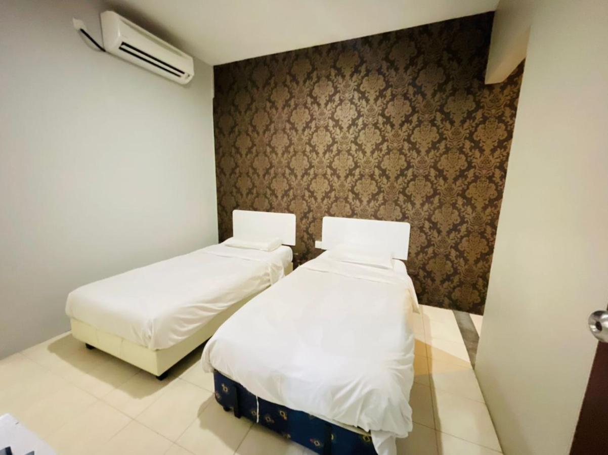M Hotel Johor Bahru Esterno foto