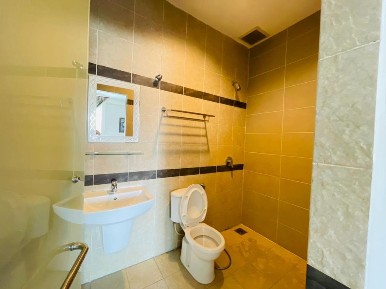 M Hotel Johor Bahru Esterno foto
